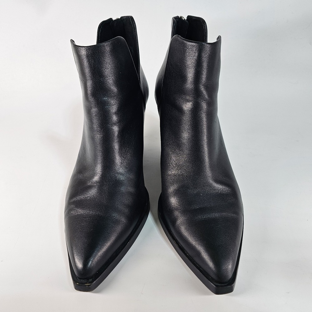 Vince Camuto Gigietta Booties Women's 8 Pointy Block Heel V Notch Casual Leather - Picture 5 of 14